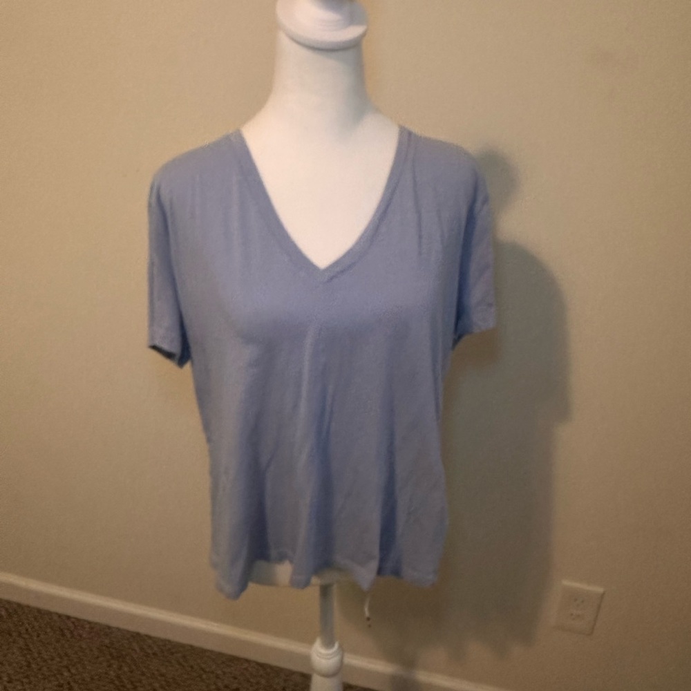 Madewell Periwinkle V-Neck Short Sleeve Tee Size XXL